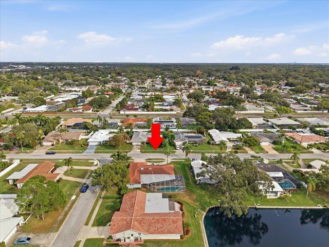 11176 HAMMOCK DRIVE, Largo, FL 33774