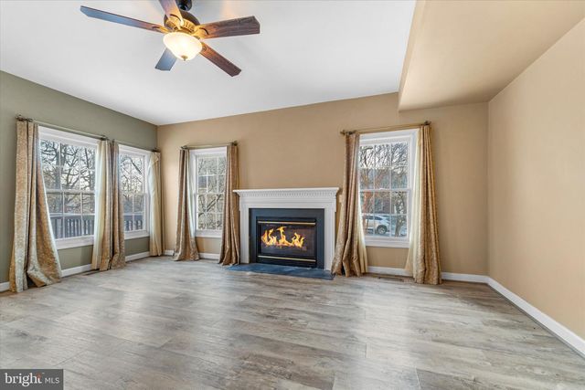 19028 SNOWBERRY CT, Leesburg, VA 20176