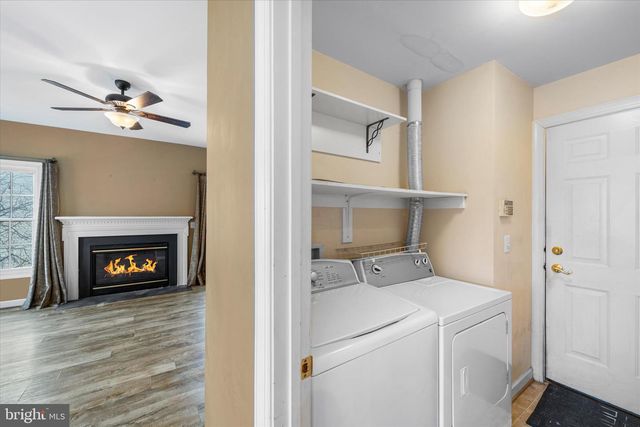 19028 SNOWBERRY CT, Leesburg, VA 20176