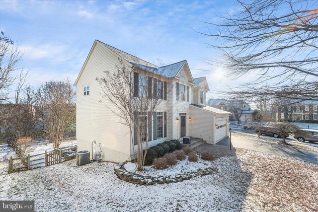 19028 SNOWBERRY CT, Leesburg, VA 20176