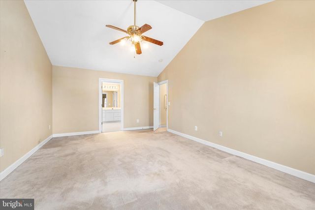 19028 SNOWBERRY CT, Leesburg, VA 20176