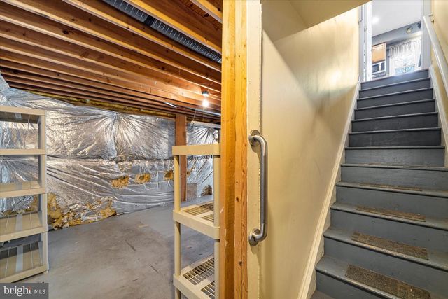 19028 SNOWBERRY CT, Leesburg, VA 20176