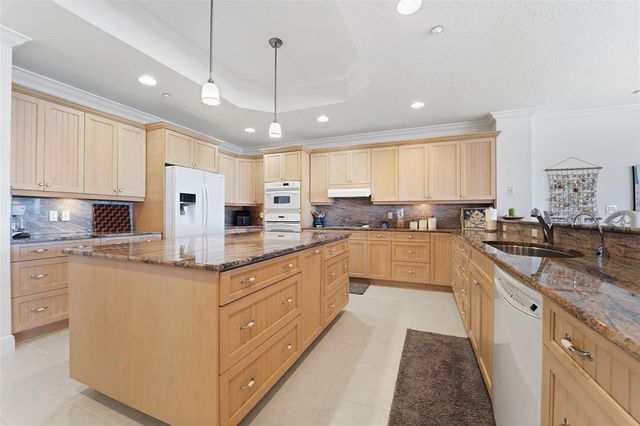 17735 GULF BOULEVARD 702, Redington Shores, FL 33708