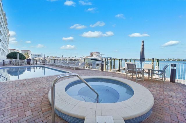 17735 GULF BOULEVARD 702, Redington Shores, FL 33708