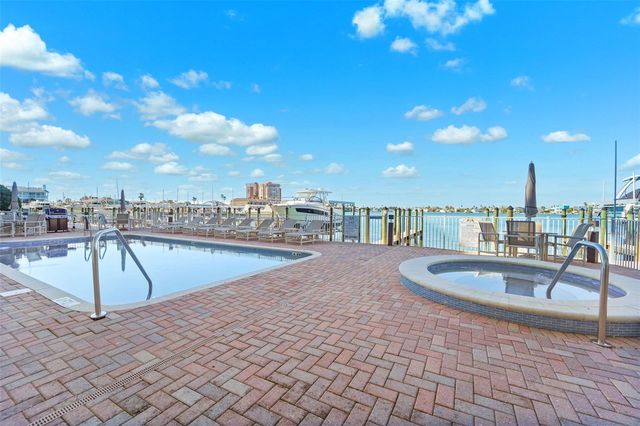 17735 GULF BOULEVARD 702, Redington Shores, FL 33708