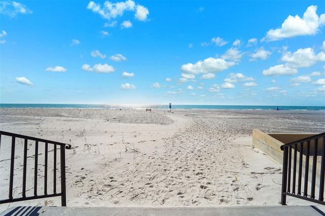 17735 GULF BOULEVARD 702, Redington Shores, FL 33708