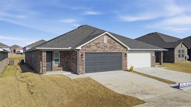 14631 E 39th Place S, Tulsa, OK 74134