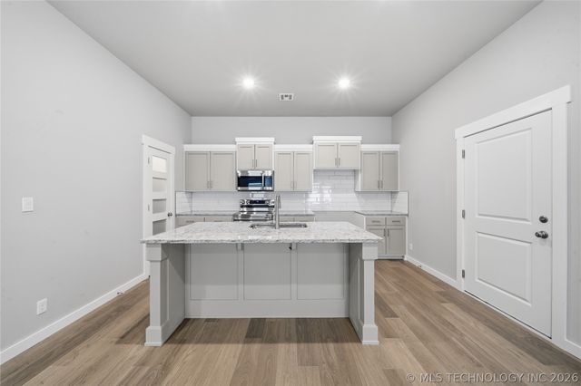 14631 E 39th Place S, Tulsa, OK 74134