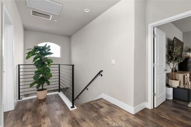 47 Jersey Brown, Chico, CA 95973