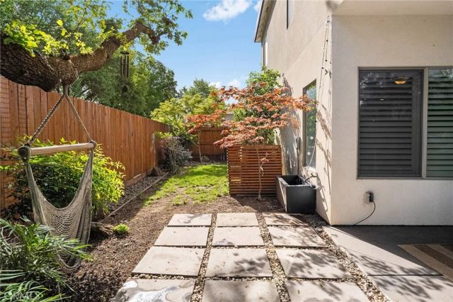 47 Jersey Brown, Chico, CA 95973