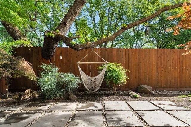 47 Jersey Brown, Chico, CA 95973