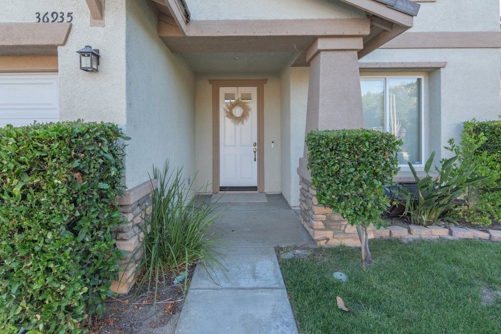 36935 Cordella Ln, Murrieta, CA 92563 — photo 3