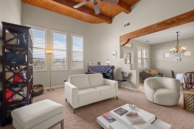 8719 DESERT FOX Way NE, Albuquerque, NM 87122