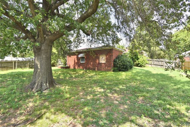 5904 E 7th Street, Tulsa, OK 74112