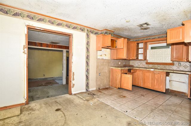 5904 E 7th Street, Tulsa, OK 74112