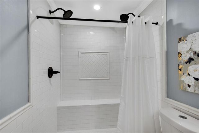 860 Waterbrook Court, Roswell, GA 30076