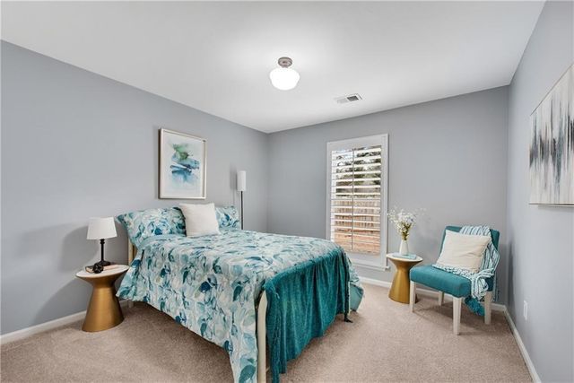 860 Waterbrook Court, Roswell, GA 30076