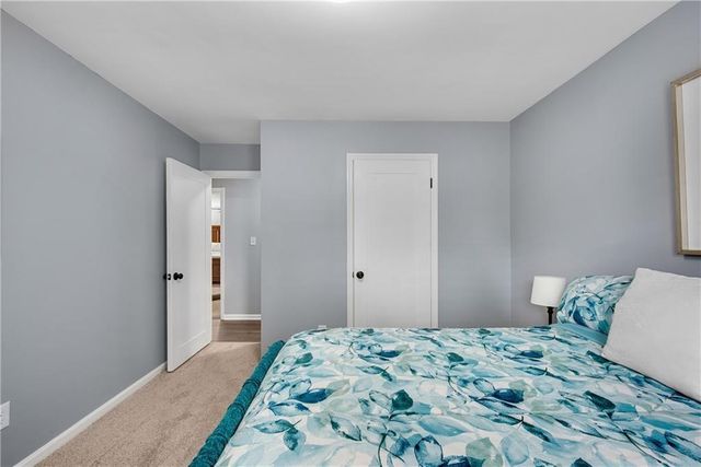 860 Waterbrook Court, Roswell, GA 30076