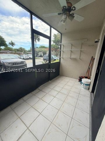 9704 Hammocks Blvd 104, Miami, FL 33196