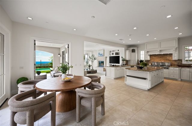 8 Star Catcher, Newport Coast, CA 92657