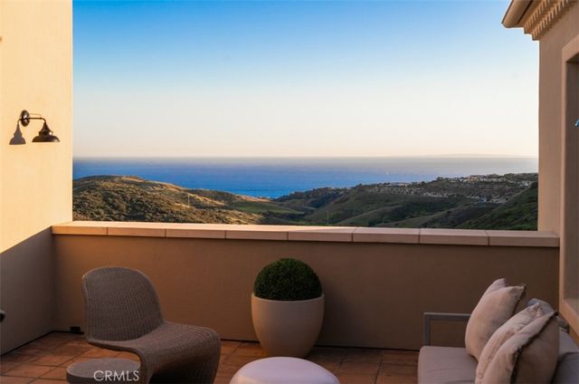 8 Star Catcher, Newport Coast, CA 92657