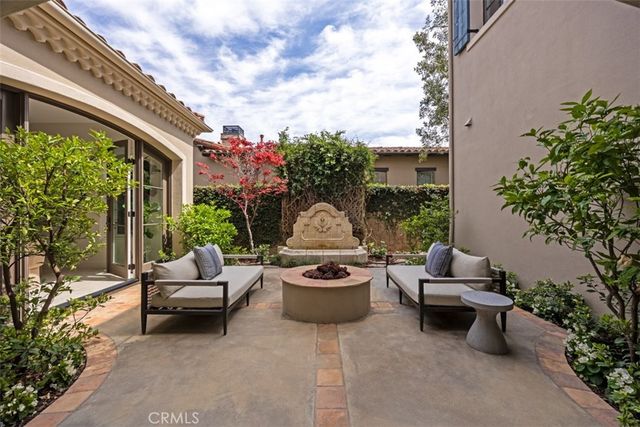 8 Star Catcher, Newport Coast, CA 92657