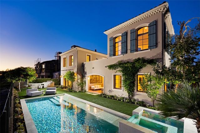 8 Star Catcher, Newport Coast, CA 92657