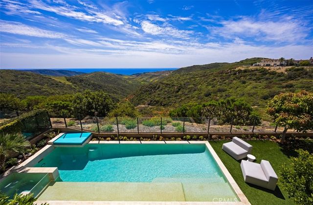 8 Star Catcher, Newport Coast, CA 92657