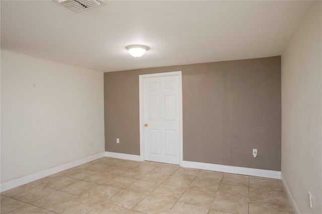 11214 LINDEN LANE, Port Richey, FL 34668