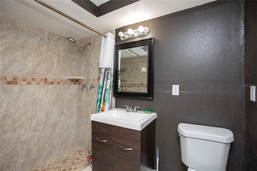 Image 12 of property listing at 11214 LINDEN LANE, Port Richey, FL 34668