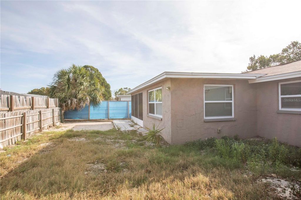 Image 21 of property listing at 11214 LINDEN LANE, Port Richey, FL 34668