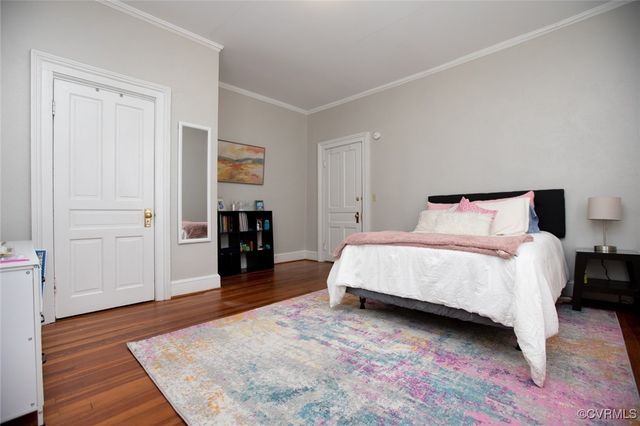 405 E 2nd St, Farmville, VA 23901