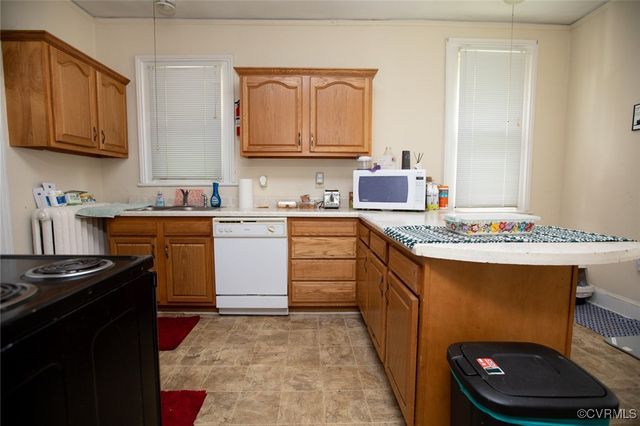 405 E 2nd St, Farmville, VA 23901