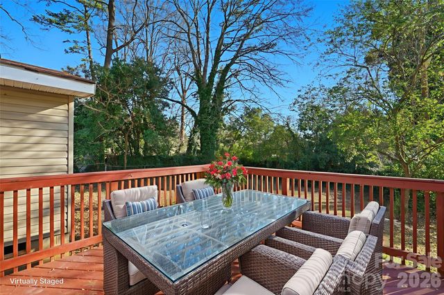 4821 Woodway Place, Charlotte, NC 28208