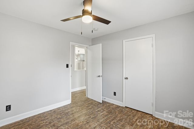 4821 Woodway Place, Charlotte, NC 28208