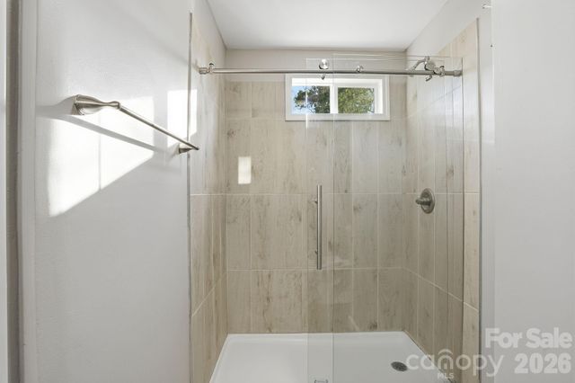 4821 Woodway Place, Charlotte, NC 28208