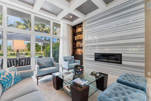 14646 Watermark Way, Palm Beach Gardens, FL 33410