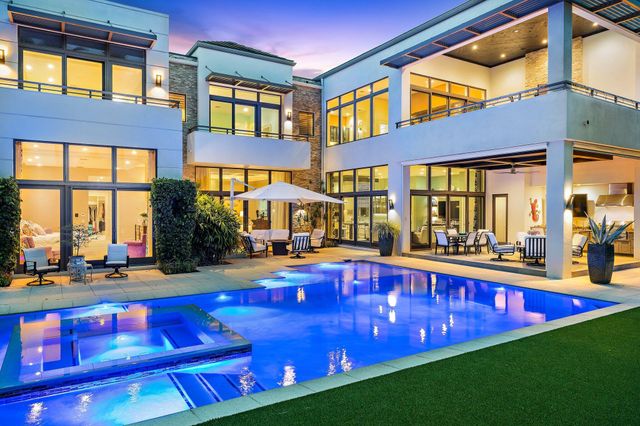 14646 Watermark Way, Palm Beach Gardens, FL 33410