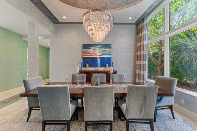 14646 Watermark Way, Palm Beach Gardens, FL 33410