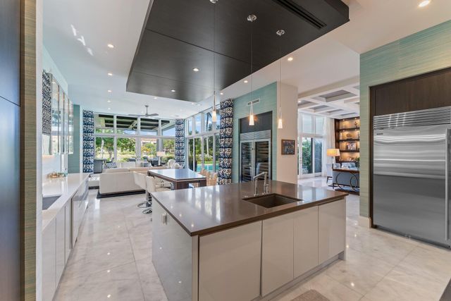 14646 Watermark Way, Palm Beach Gardens, FL 33410