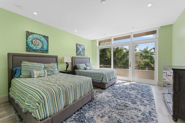 14646 Watermark Way, Palm Beach Gardens, FL 33410