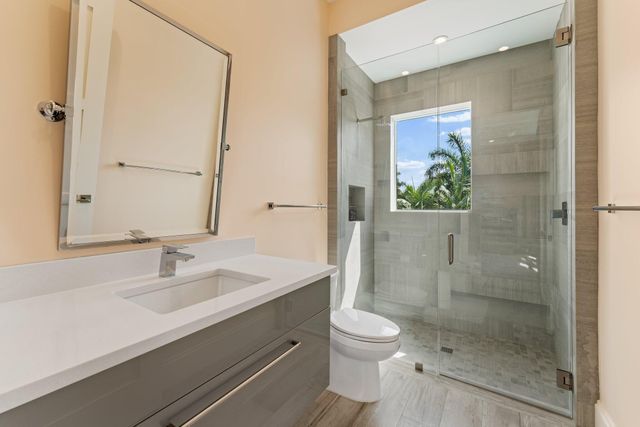 14646 Watermark Way, Palm Beach Gardens, FL 33410