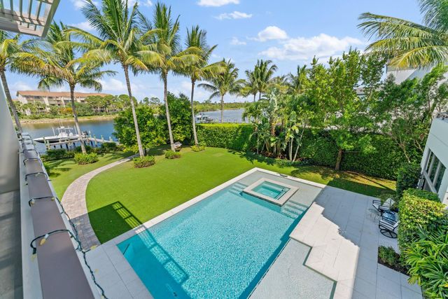 14646 Watermark Way, Palm Beach Gardens, FL 33410