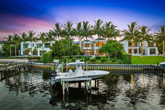 14646 Watermark Way, Palm Beach Gardens, FL 33410