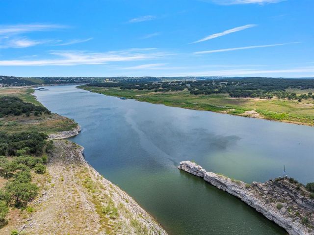 7716 Pace Ravine DR, Lago Vista, TX 78645