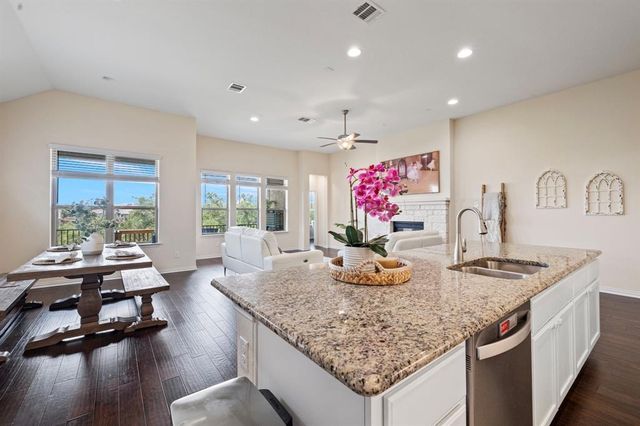 7716 Pace Ravine DR, Lago Vista, TX 78645