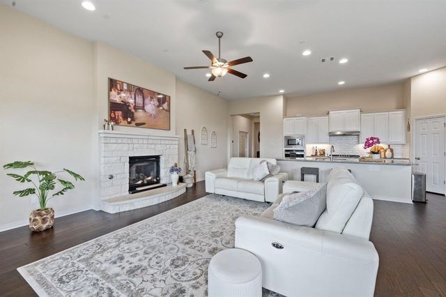 7716 Pace Ravine DR, Lago Vista, TX 78645