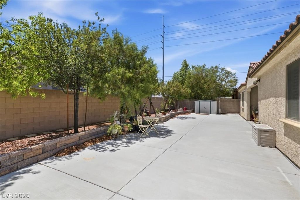 Image 26 of property listing at 8549 Alberta Falls Avenue, Las Vegas, NV 89113