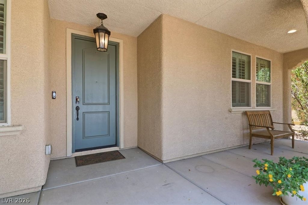 Image 3 of property listing at 8549 Alberta Falls Avenue, Las Vegas, NV 89113