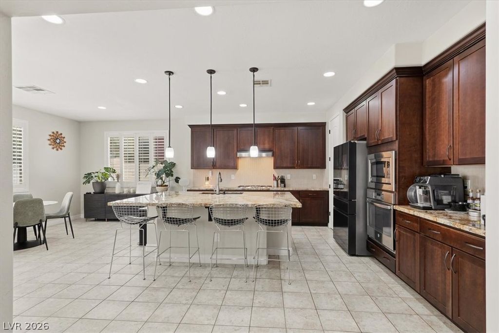 Image 7 of property listing at 8549 Alberta Falls Avenue, Las Vegas, NV 89113